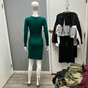 Long Sleeve Emerald Green Bodycon Dress